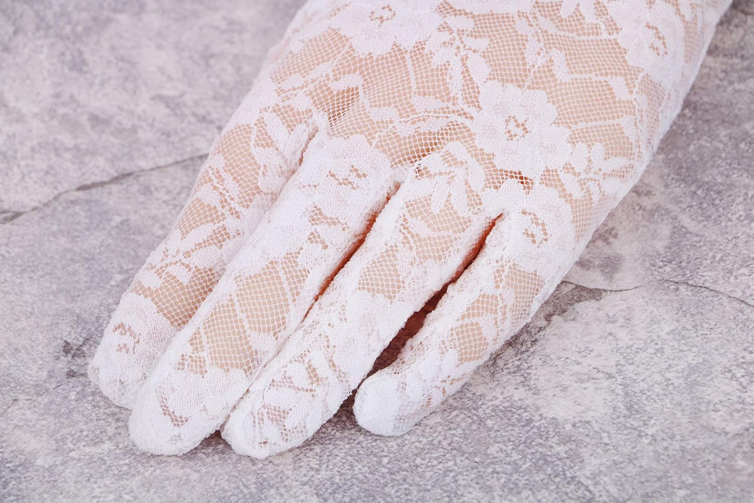 Women'S Vintage Sheer Floral Lace Wrist Length Gloves